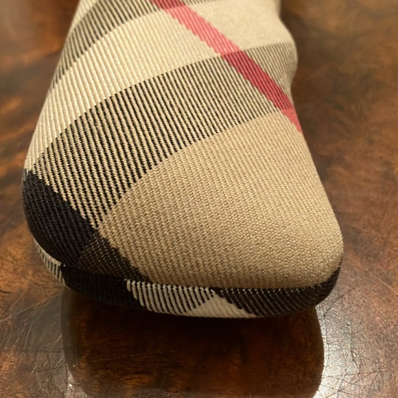 Burberry Glasses case - Picture 3 of 7
